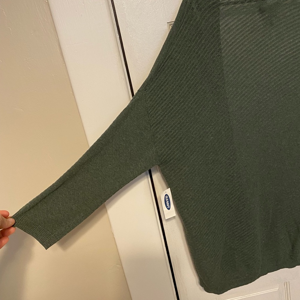 Old Navy cardigan sweater - Picture 3 of 6